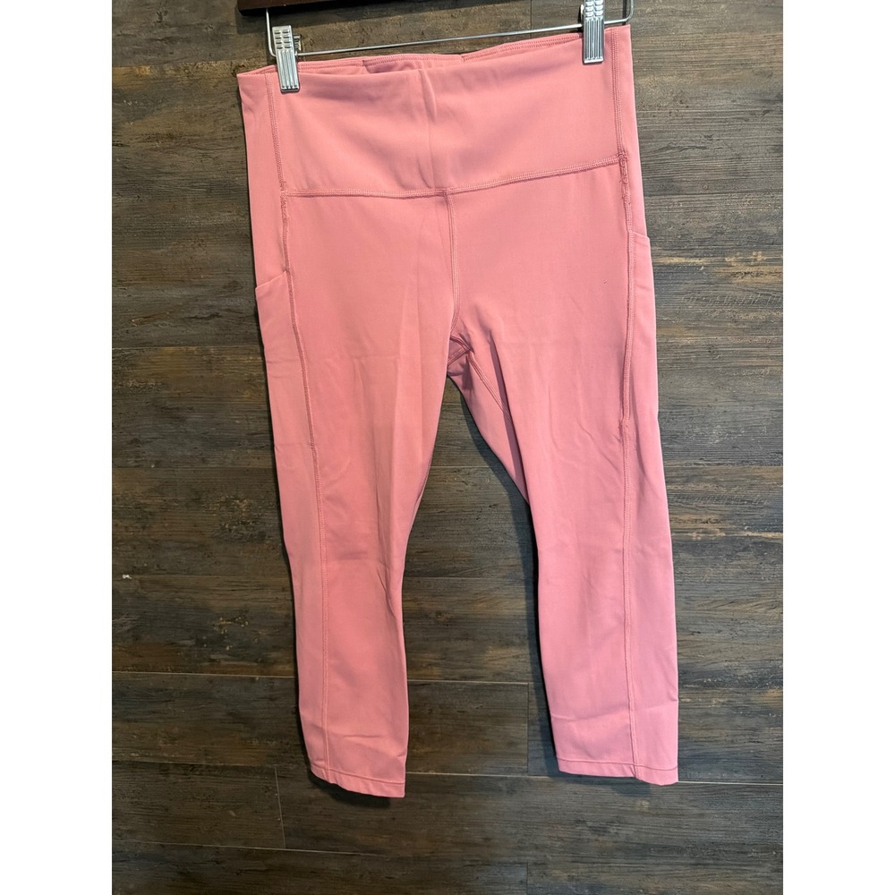 Athleta Ultimate Stash Pocket Capri Leggings Pink Medium Yoga Running Crop